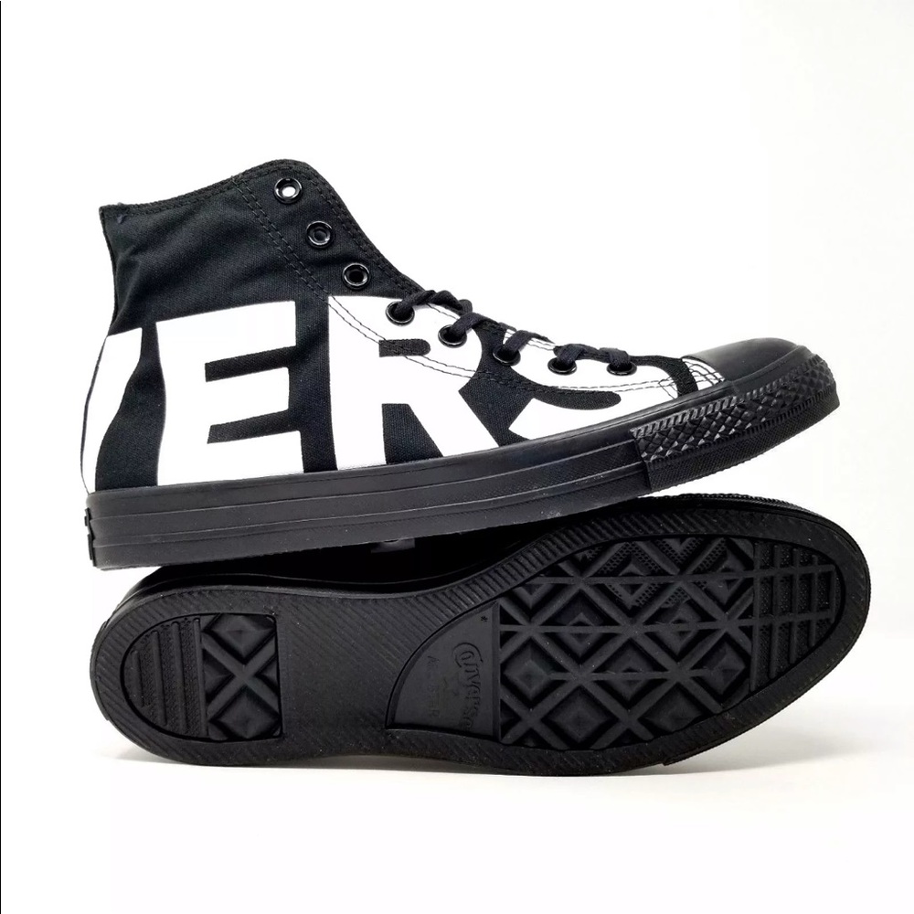 *SOLD*Converse Chuck Taylor All Star Hi Sneaker